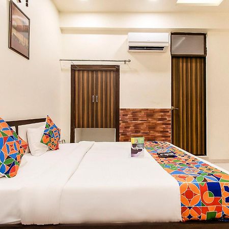 Fabhotel Maher Inn Ahmadábád Kültér fotó